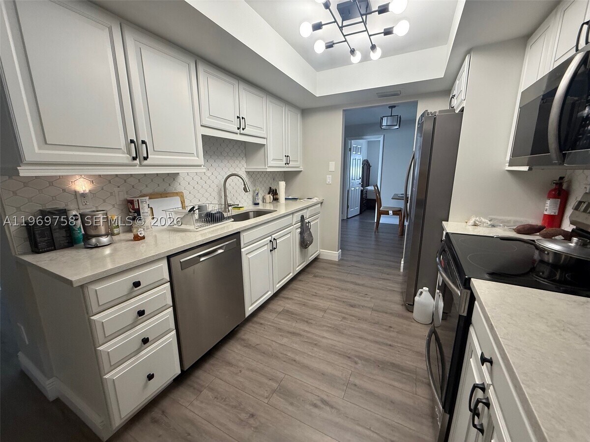 Photo - 10403 NW 80 St