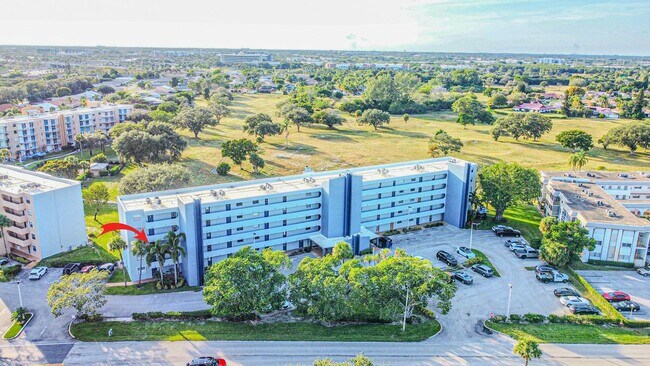 Photo - 5301 NW 2nd Ave Unit 308