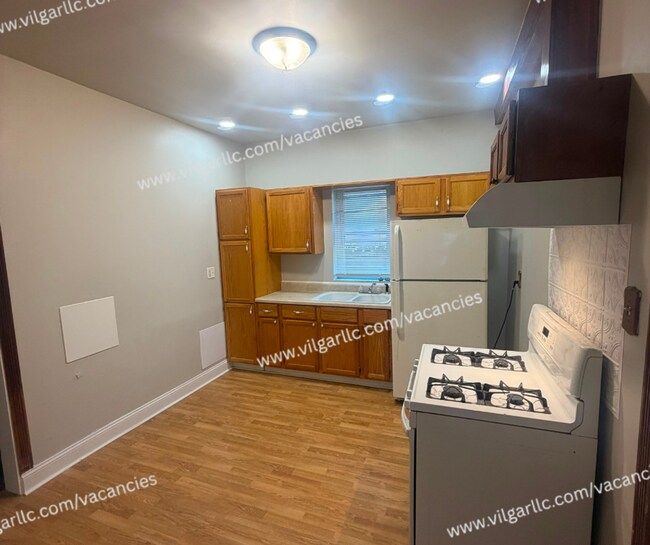 5417 Wood Ave Unit 1st Floor