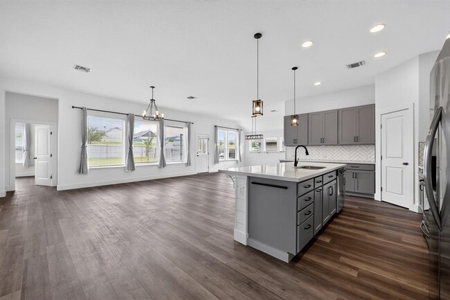 Photo - 104 Joseph Hawkins Ln
