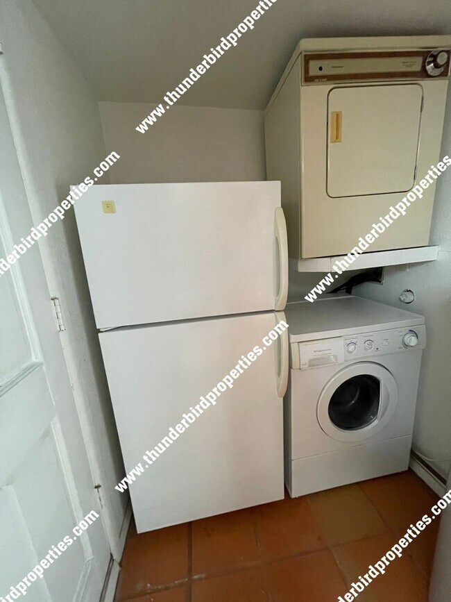 Photo - 2114 Oxford Ave SE Unit C (PG3000418)