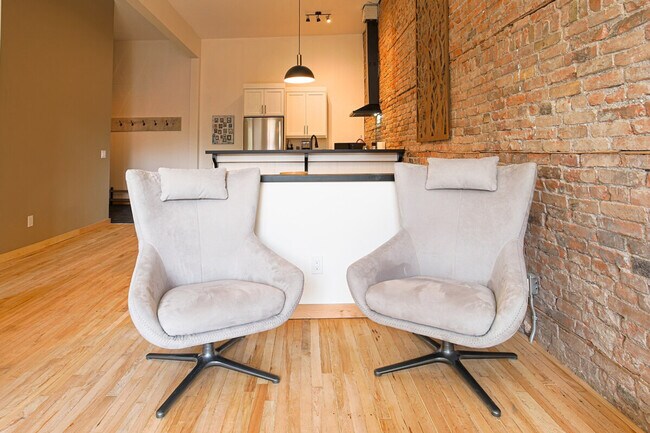 Photo - 422 3 Avenue-SI ID1386639P Unité SI ID1386639P