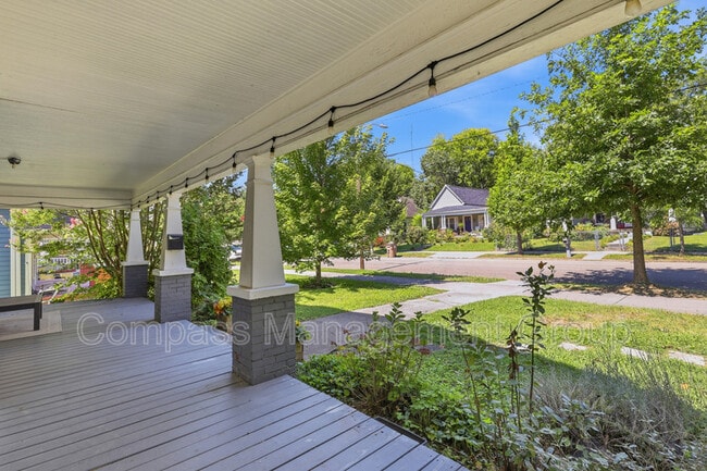 Photo - 424 E Burwell Ave