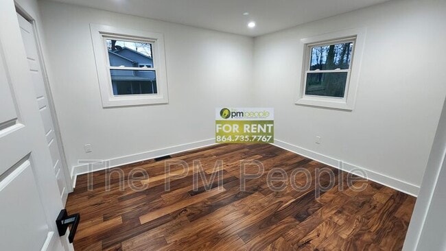 Photo - 108 St Lo Cir