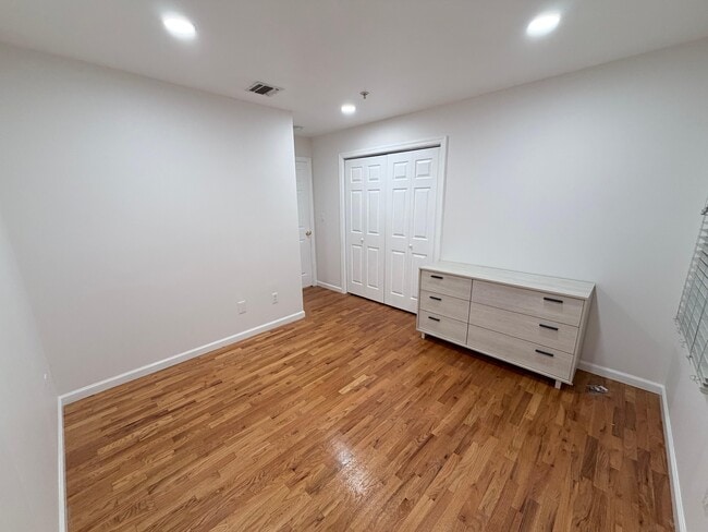 Photo - 118 Bergen Blvd Unit APT 3C