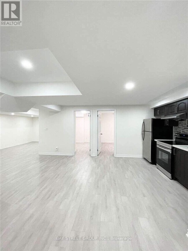Photo - 27 Brownsberger Rd