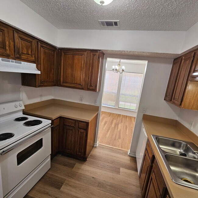 Photo - 1400 Darr St Unit acBUTT03