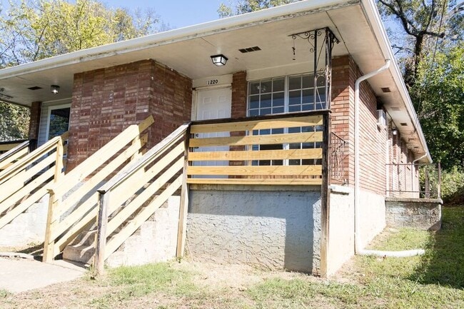 Photo - 1220 Wheeler Ave Unidad 1220