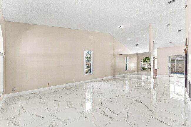 Photo - 5872 NW 73rd Ct