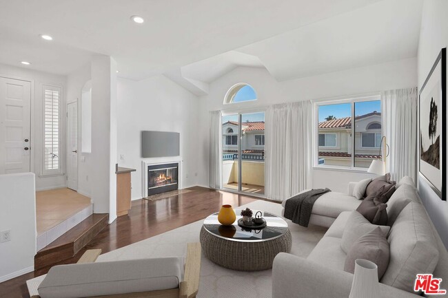 Building Photo - 6457 Zuma View Pl Unit 139 Rental