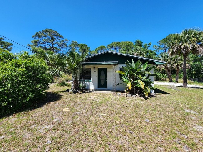 Nice 2/1 house in Edgewater, Dog Friendly - Nice 2/1 house in Edgewater, Dog Friendly