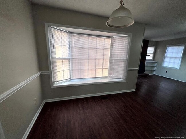 Photo - 1502 Diplomat Dr