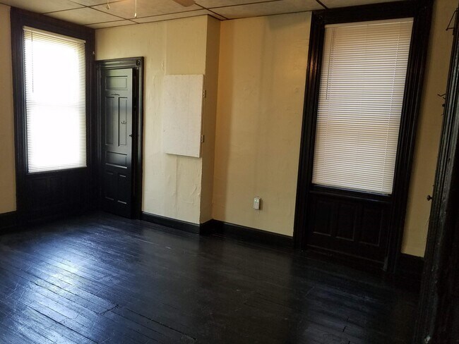 Photo - 1225 W Allegheny Ave Unit 2R