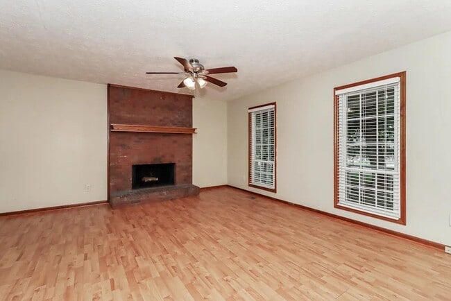 Photo - 3142 Country Lake Dr