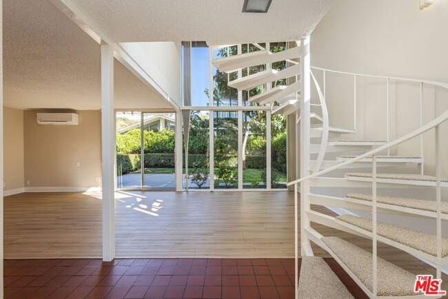 4173 Del Mar Ave