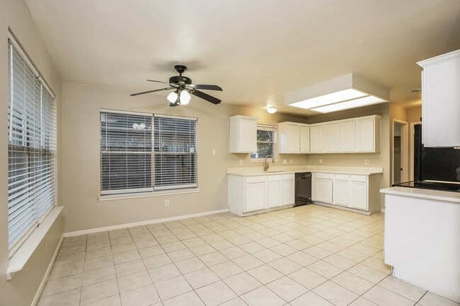 Photo - 2803 Green Hollow Ct