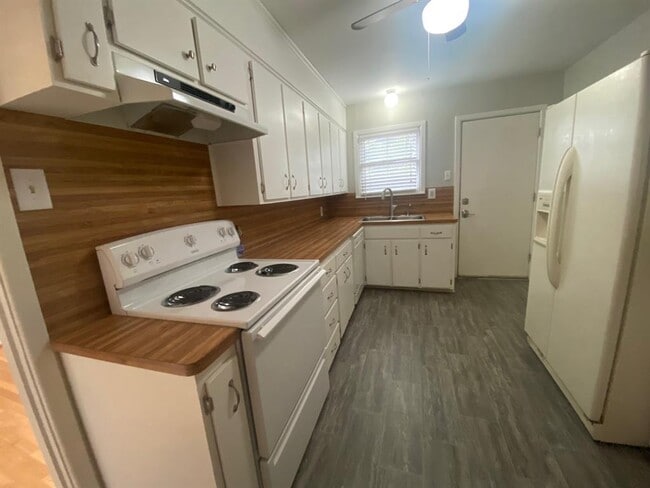 Photo - 1818 S 39th St