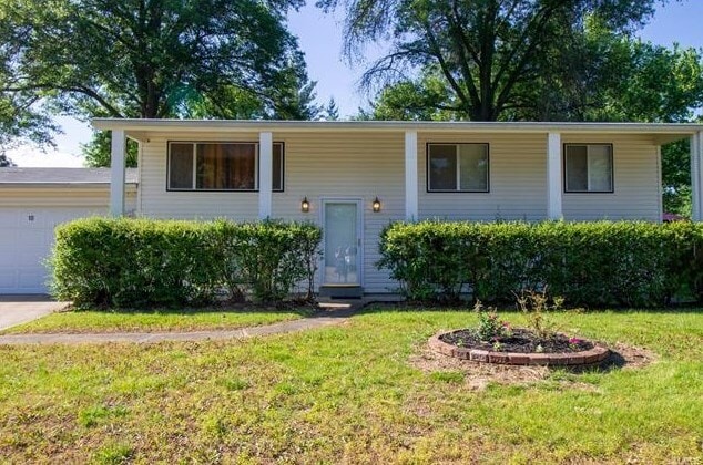 Building Photo - Gary Glen Rental