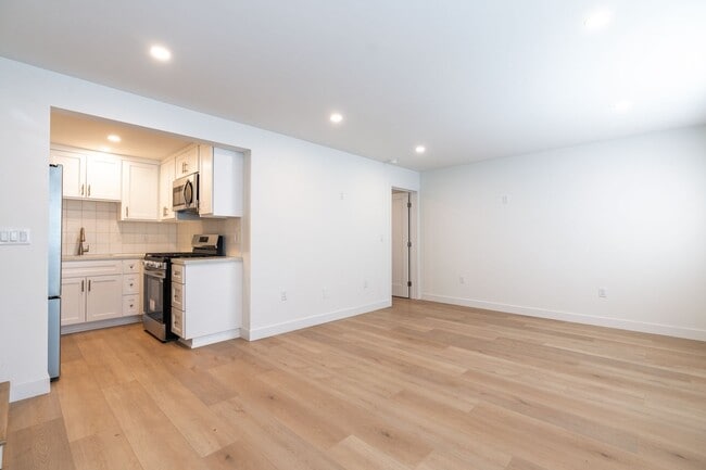 Photo - 4707 N. Figueroa St