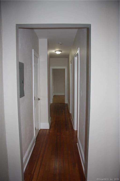Corridor - 35 High St Unit Apt 35