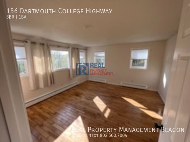 Photo - 156 Dartmouth College Hwy