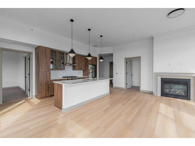 Photo - 640 Wisconsin Ave N Unit 638