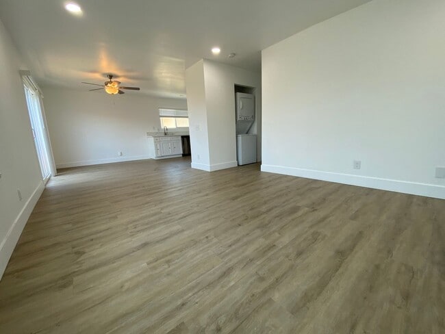 4410 Highland Ave Unit B