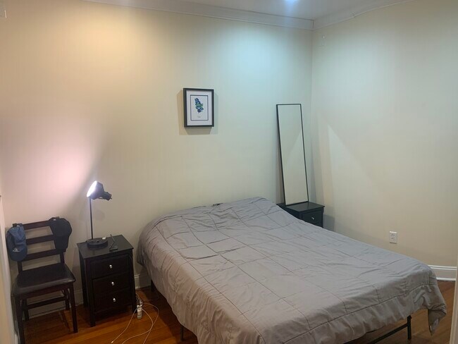 1867 Beacon St Unit 1-bed 1 bath U5 Brookline