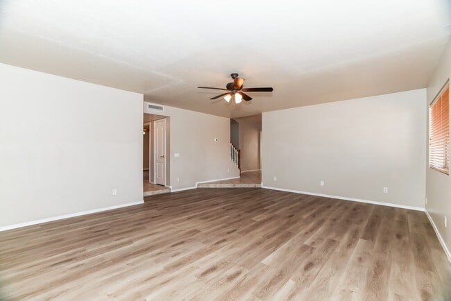 Photo - 1662 W Campbell Ave
