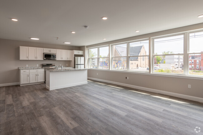 Interior Photo - Residences at 530 and 540 Chestnut Rental