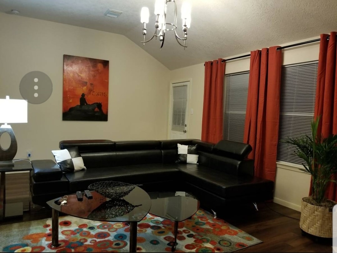 Photo - 3311 Maris Way