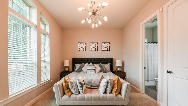 Building Photo - 10215 Palmour Pass