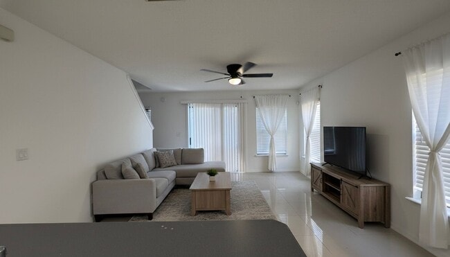 Spacious 3-Bed, 2.5-Bath Townhome in a Quiet Location!