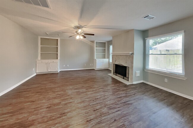 Photo - 31315 Copperleaf Dr