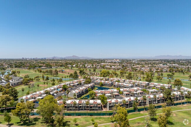 Photo - Lake Park Village