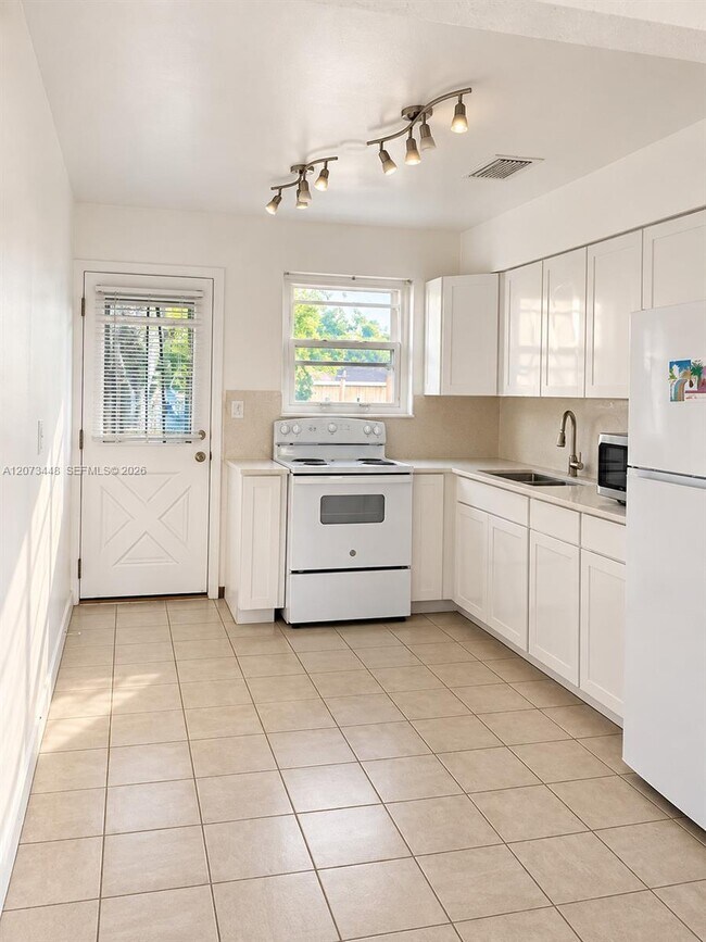 2274 SW 44th St Unidad 2276