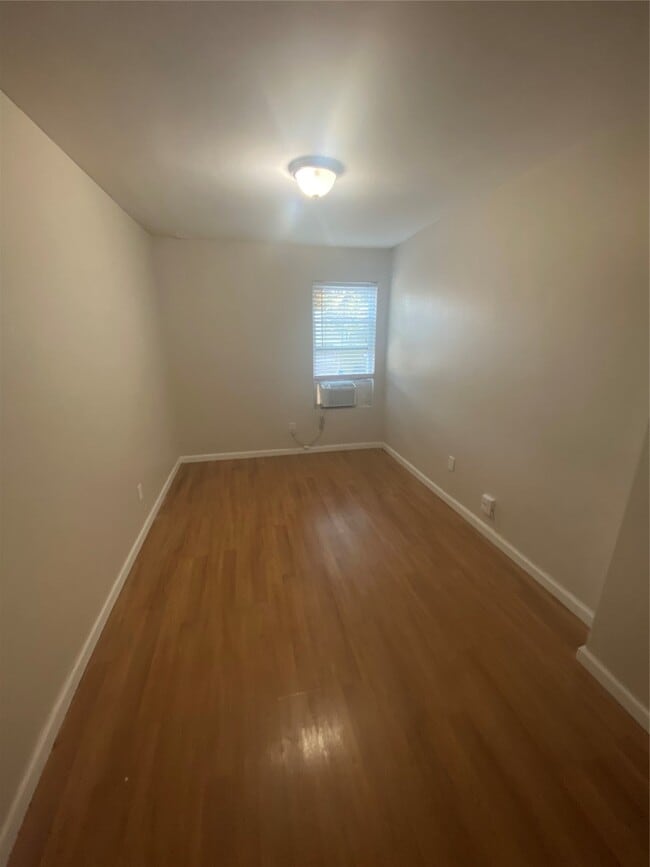 Photo - 502 W Alabama St Unit 24