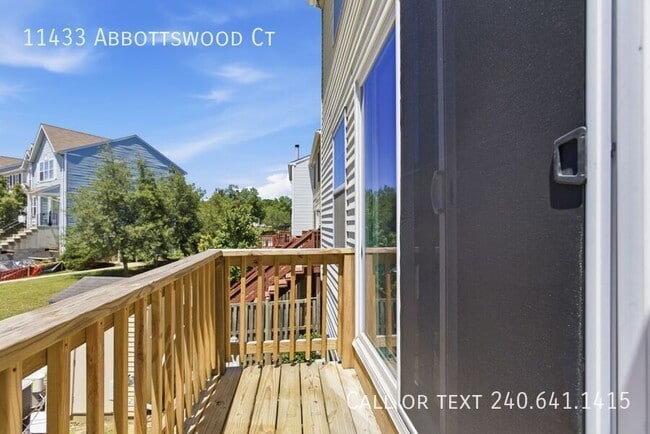 Photo - 11433 Abbottswood Ct