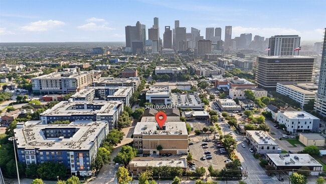 3401 Louisiana St Unit 209