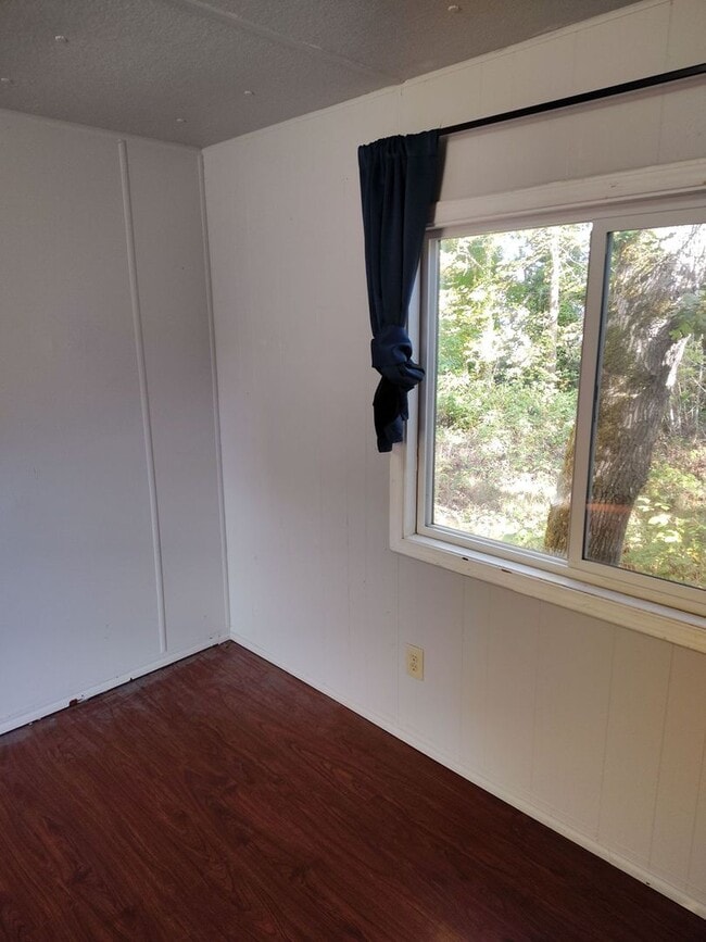 Photo - 1819 Green Siding Rd