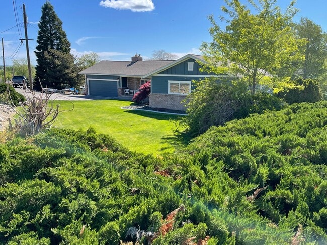 Photo - Beautiful Kennewick Home for Lease July 1st!