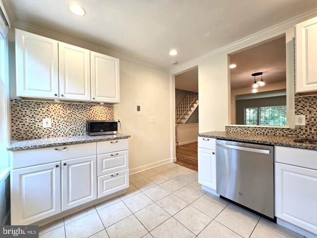 Photo - 5135 Westbard Ave