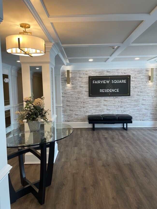 Photo - 5118 Fairview