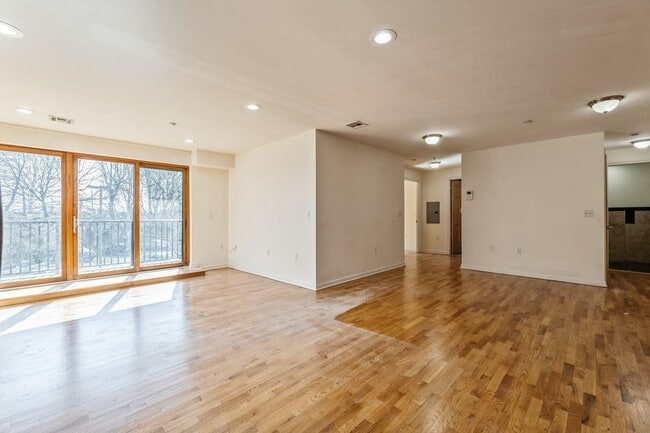 Photo - 17 Meadow Rd Unidad 401