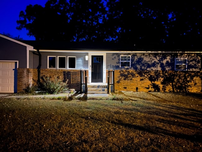 Photo - 1217 Echo Dr