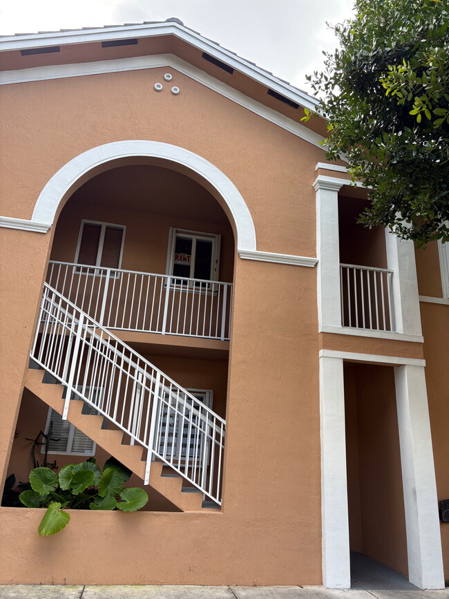 Photo - 17630 NW 73rd Ave Unit 205