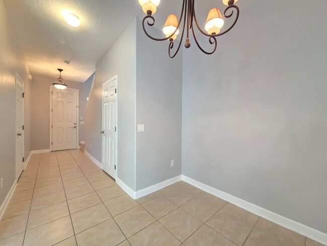 Photo - 337 Coral Beach Cir