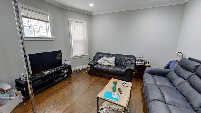 Photo - 47 Beech Glen St
