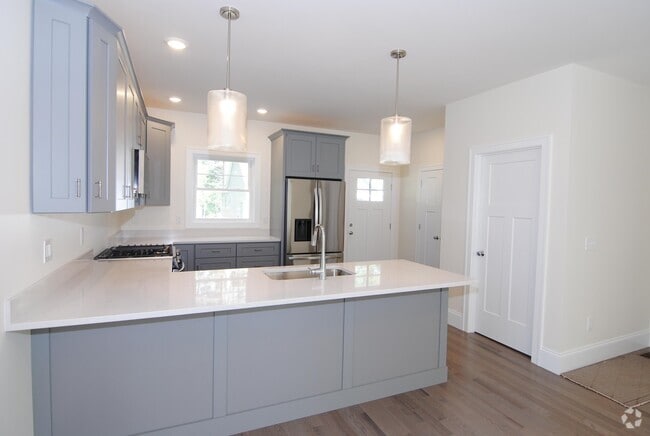 Building Photo - 1 Scout Ln Rental