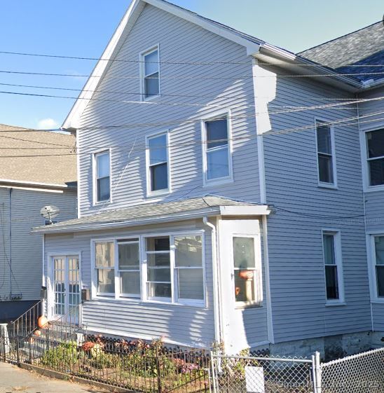 Building Photo - 322 Catherine St Rental